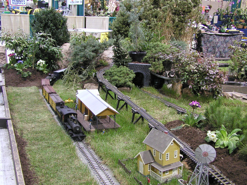 2004 pennsylvania flower and home show 025