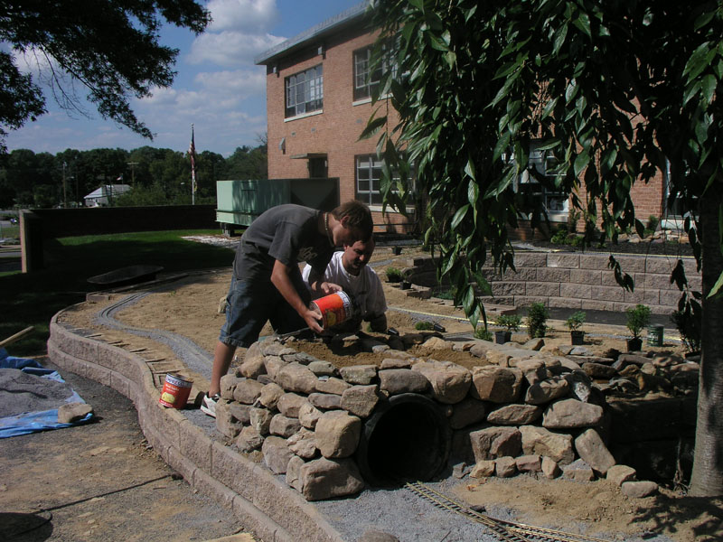2005 Western Md train garden building part 2 010