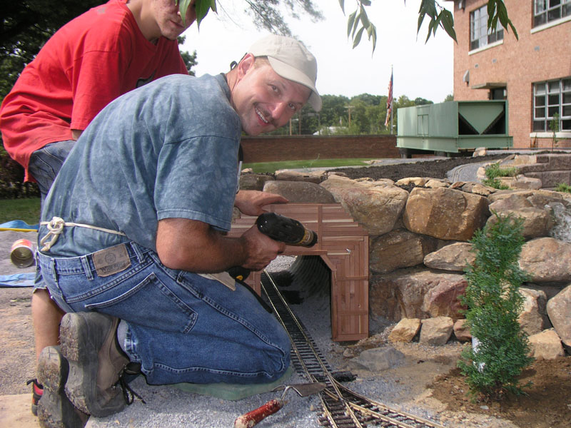 2005 Western Md train garden building part 2 029